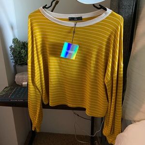 Missguided Balloon sleeve cropped t-shirt